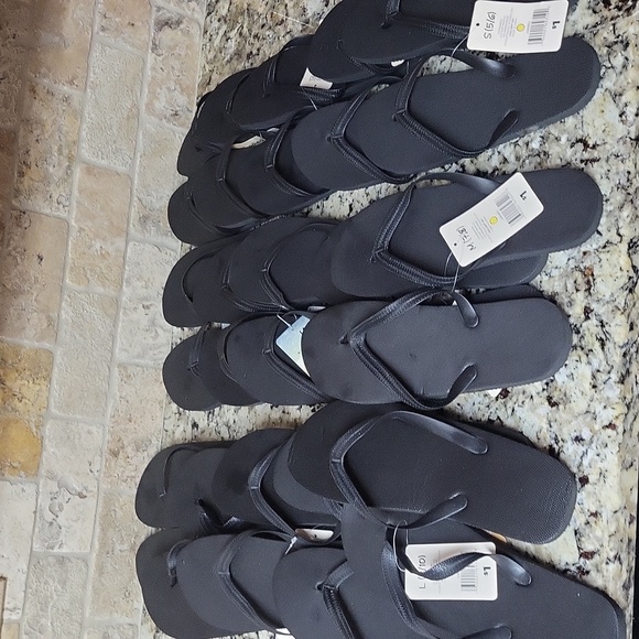 Flip Flops Bulk Bundle Lot - Picture 1 of 8